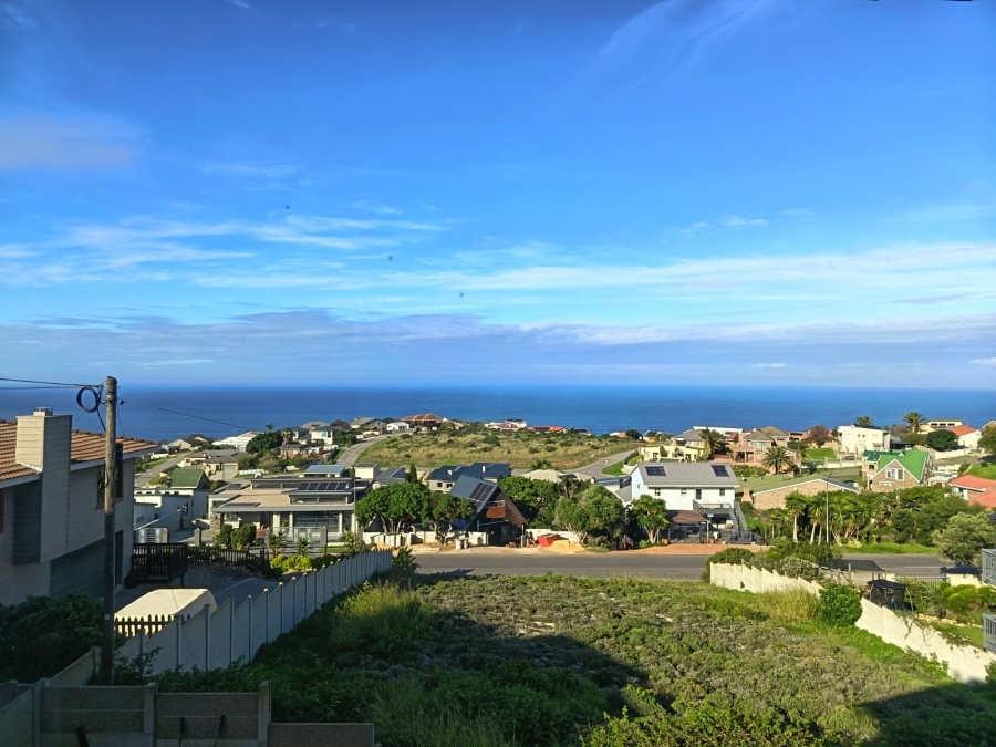 3 Bedroom Property for Sale in Dana Bay Western Cape